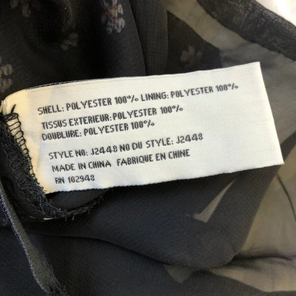 Tulle Feminine Flowy Tank with Daisy Design - Picture 5 of 6